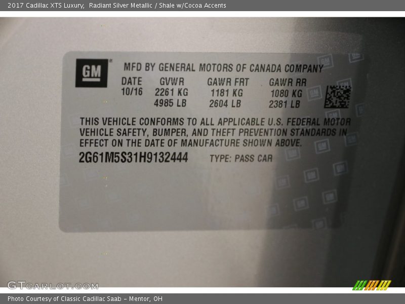 Radiant Silver Metallic / Shale w/Cocoa Accents 2017 Cadillac XTS Luxury