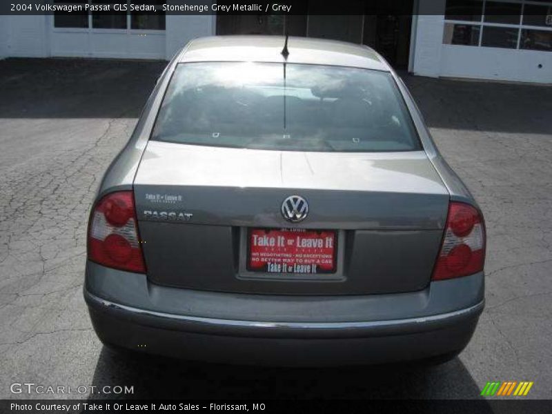 Stonehenge Grey Metallic / Grey 2004 Volkswagen Passat GLS Sedan