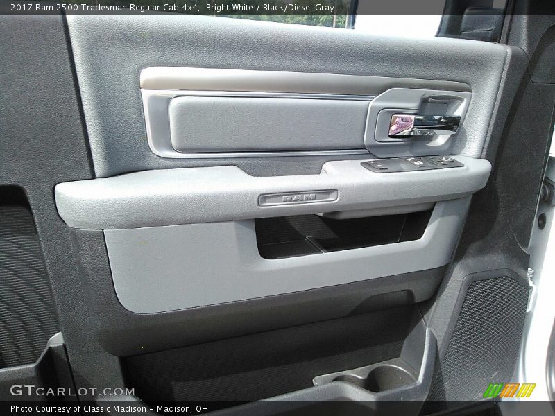 Bright White / Black/Diesel Gray 2017 Ram 2500 Tradesman Regular Cab 4x4