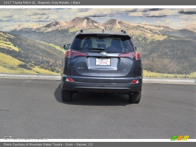 Magnetic Gray Metallic / Black 2017 Toyota RAV4 LE