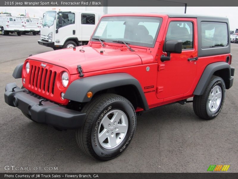 Front 3/4 View of 2016 Wrangler Sport 4x4
