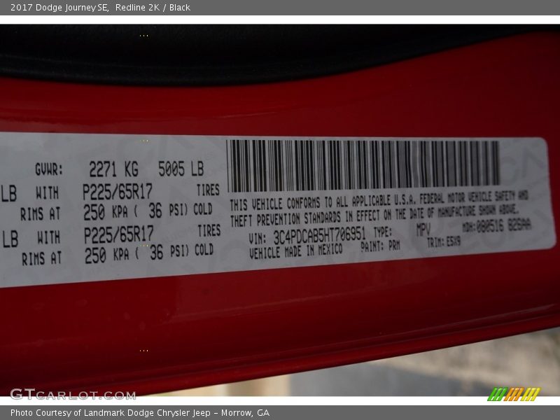 Redline 2K / Black 2017 Dodge Journey SE