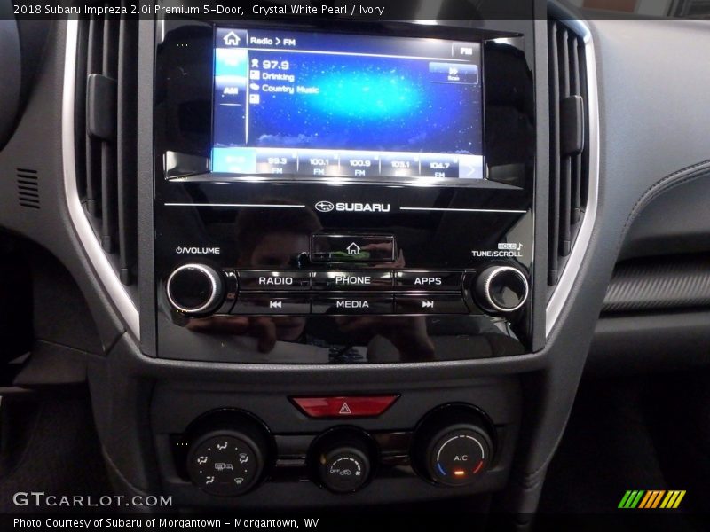 Crystal White Pearl / Ivory 2018 Subaru Impreza 2.0i Premium 5-Door