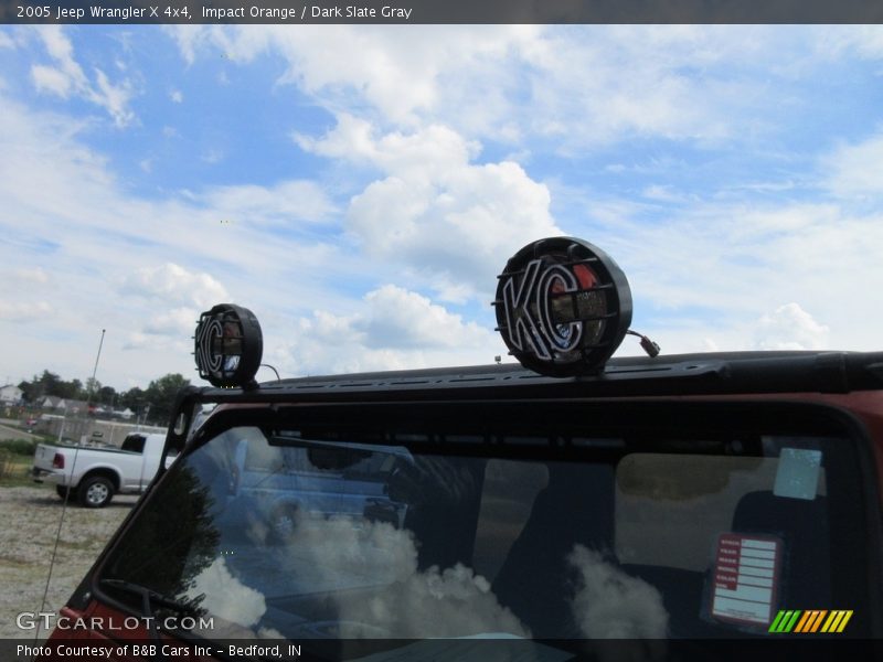 Impact Orange / Dark Slate Gray 2005 Jeep Wrangler X 4x4