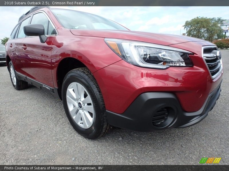 Front 3/4 View of 2018 Outback 2.5i