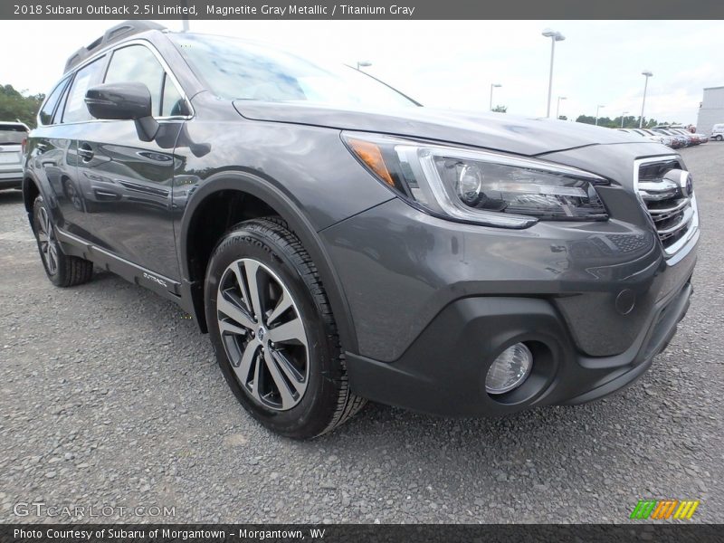 Magnetite Gray Metallic / Titanium Gray 2018 Subaru Outback 2.5i Limited