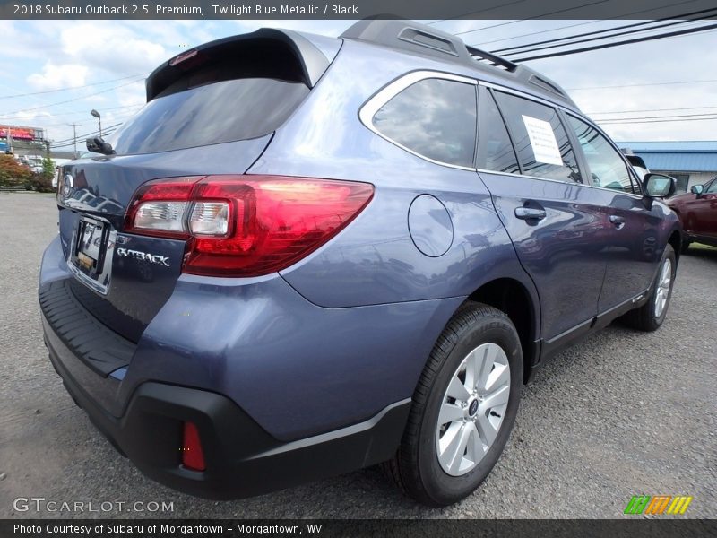 Twilight Blue Metallic / Black 2018 Subaru Outback 2.5i Premium