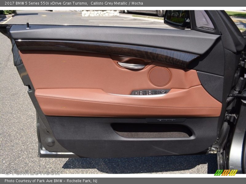 Callisto Grey Metallic / Mocha 2017 BMW 5 Series 550i xDrive Gran Turismo