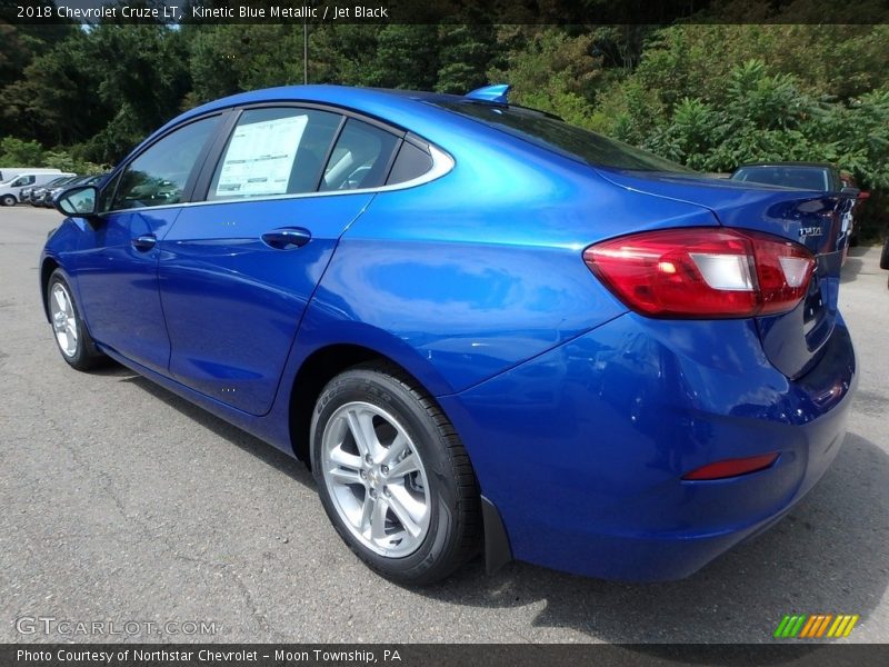Kinetic Blue Metallic / Jet Black 2018 Chevrolet Cruze LT