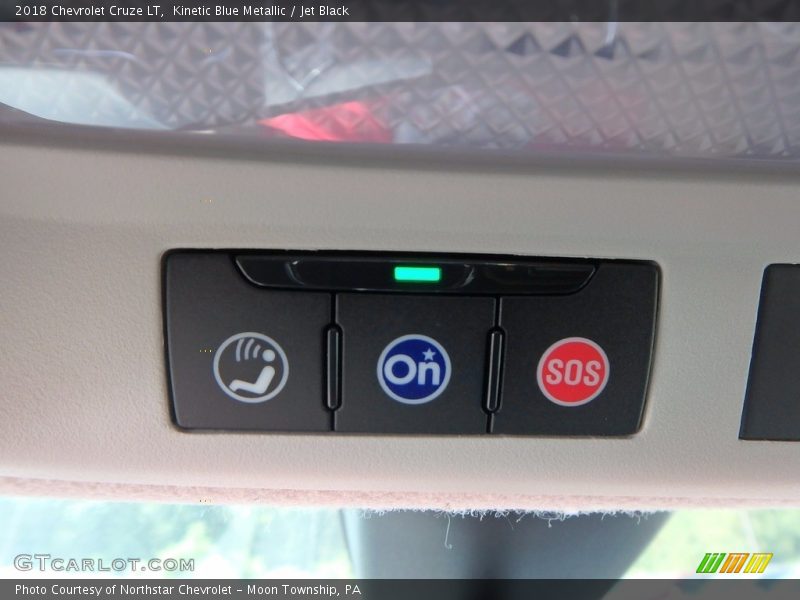 Kinetic Blue Metallic / Jet Black 2018 Chevrolet Cruze LT
