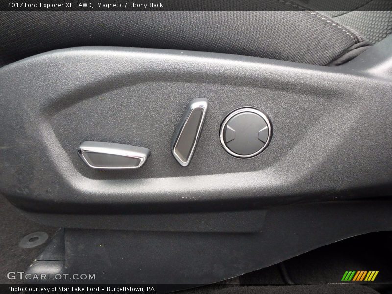 Magnetic / Ebony Black 2017 Ford Explorer XLT 4WD