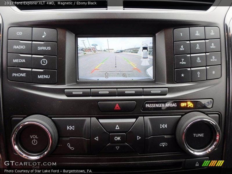 Magnetic / Ebony Black 2017 Ford Explorer XLT 4WD