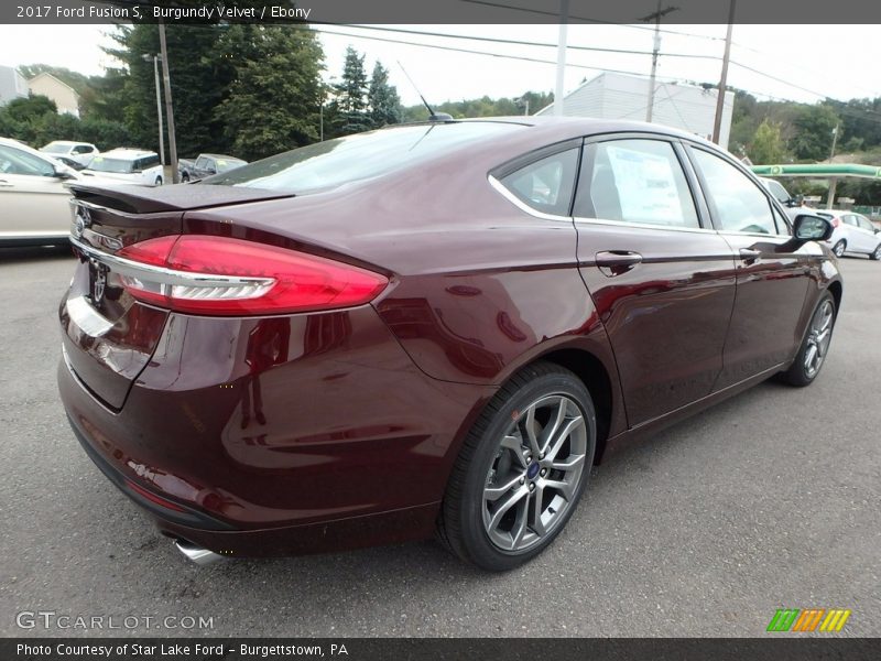 Burgundy Velvet / Ebony 2017 Ford Fusion S