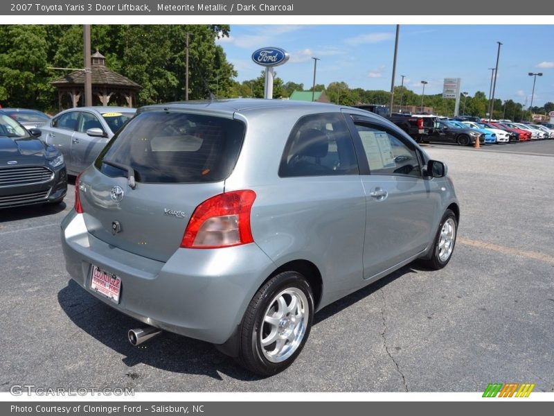 Meteorite Metallic / Dark Charcoal 2007 Toyota Yaris 3 Door Liftback