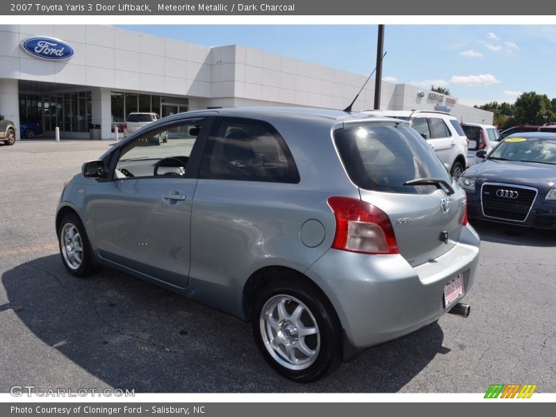 Meteorite Metallic / Dark Charcoal 2007 Toyota Yaris 3 Door Liftback