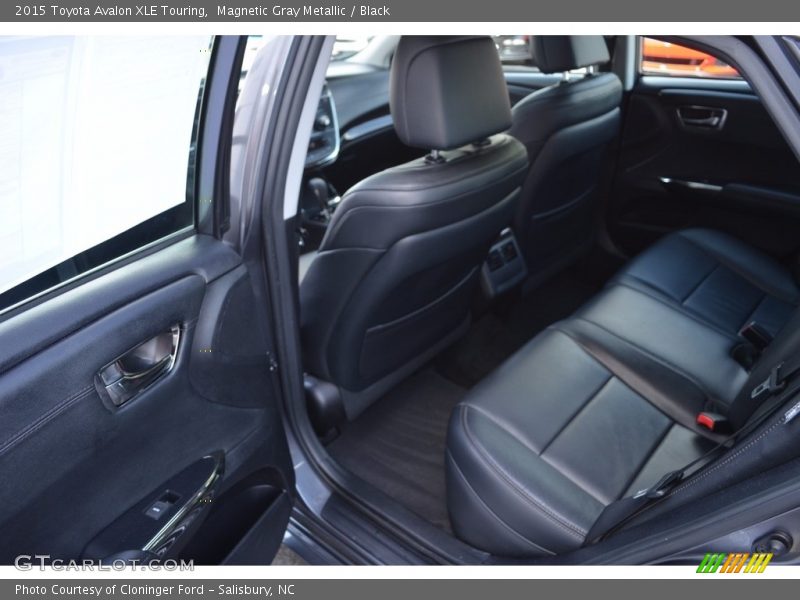 Magnetic Gray Metallic / Black 2015 Toyota Avalon XLE Touring