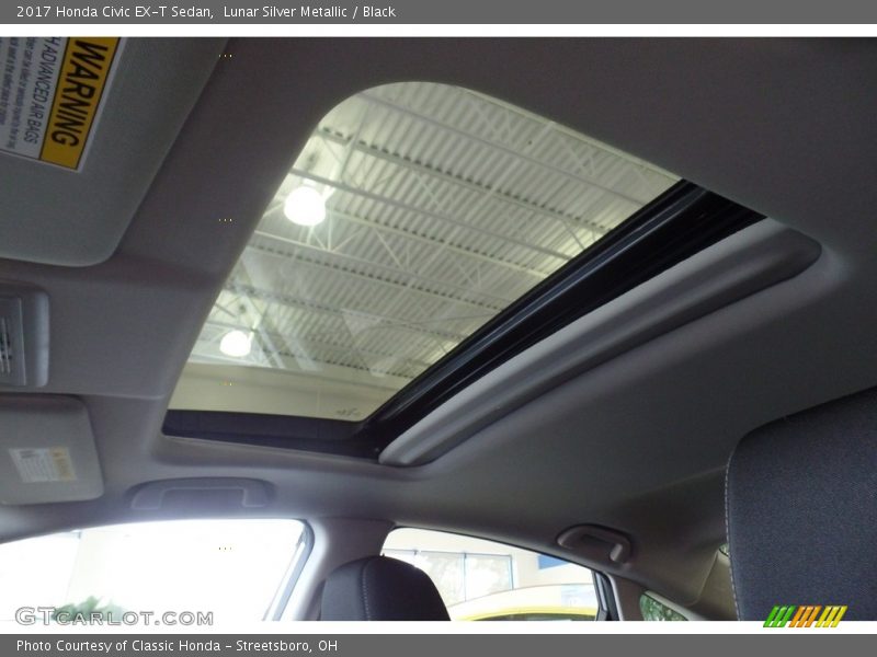 Lunar Silver Metallic / Black 2017 Honda Civic EX-T Sedan