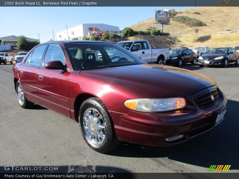 Bordeaux Red Pearl / Graphite 2002 Buick Regal LS