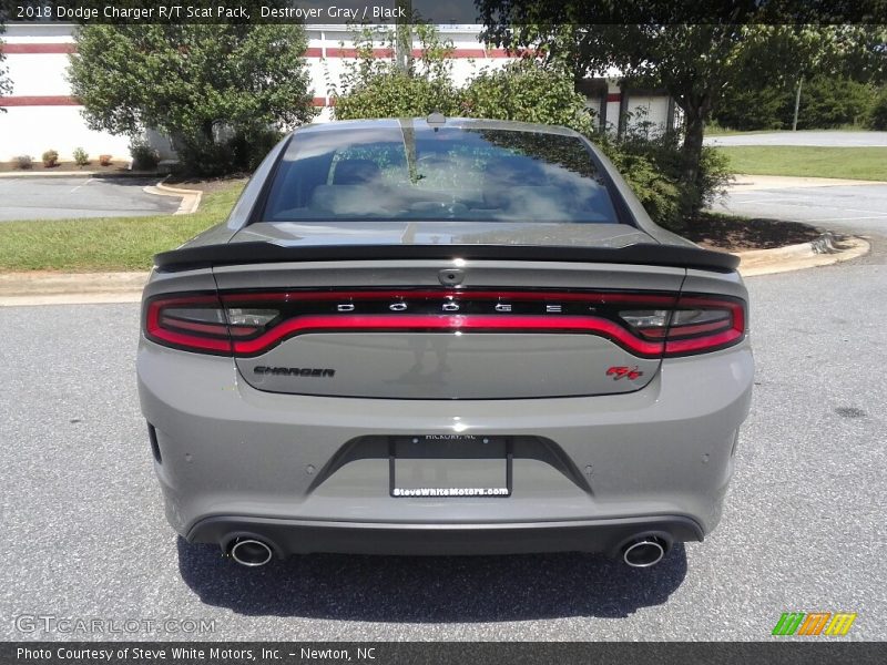 Destroyer Gray / Black 2018 Dodge Charger R/T Scat Pack
