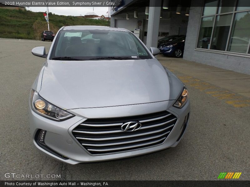 Symphony Silver / Gray 2018 Hyundai Elantra Value Edition