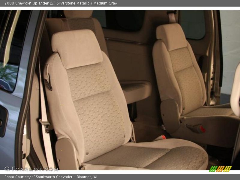 Silverstone Metallic / Medium Gray 2008 Chevrolet Uplander LS