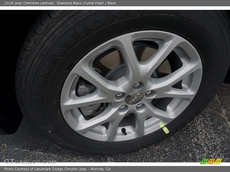 Diamond Black Crystal Pearl / Black 2018 Jeep Cherokee Latitude