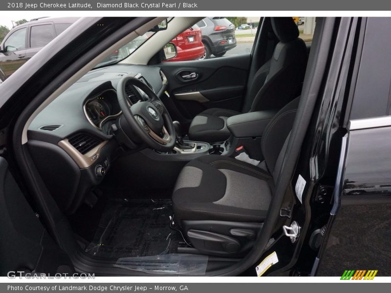 Diamond Black Crystal Pearl / Black 2018 Jeep Cherokee Latitude