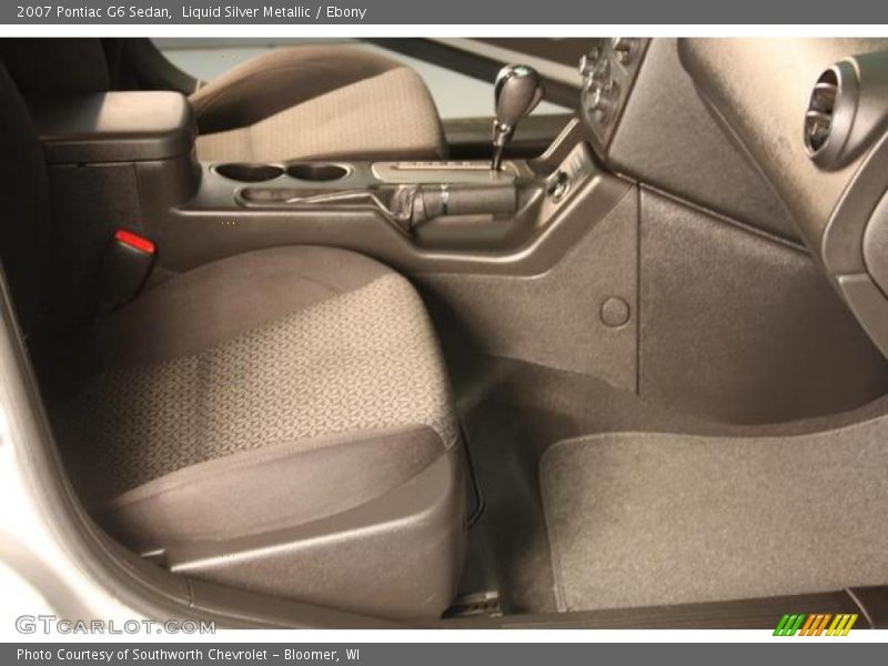 Liquid Silver Metallic / Ebony 2007 Pontiac G6 Sedan