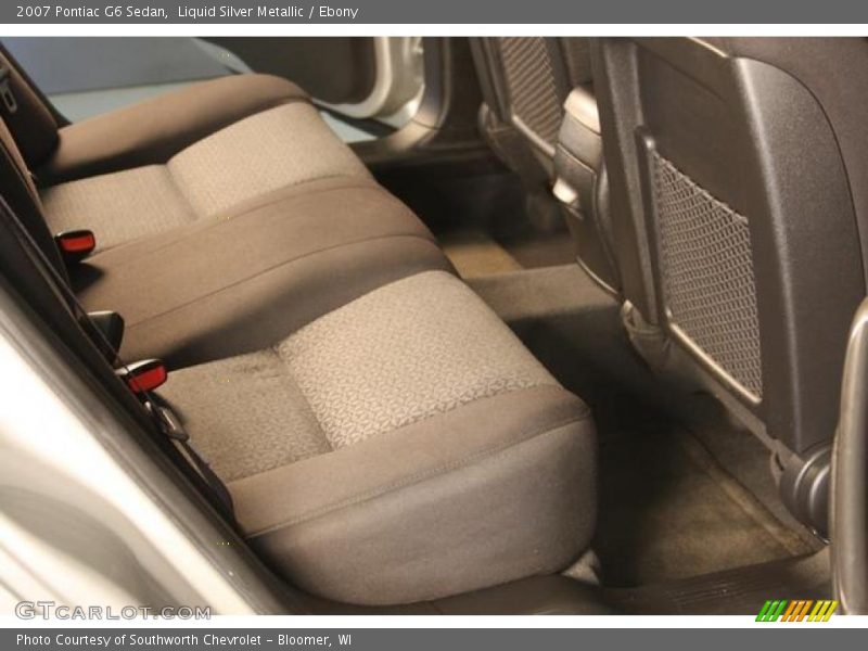 Liquid Silver Metallic / Ebony 2007 Pontiac G6 Sedan