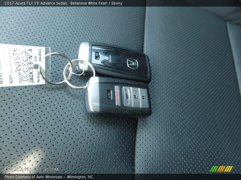 Bellanova White Pearl / Ebony 2017 Acura TLX V6 Advance Sedan