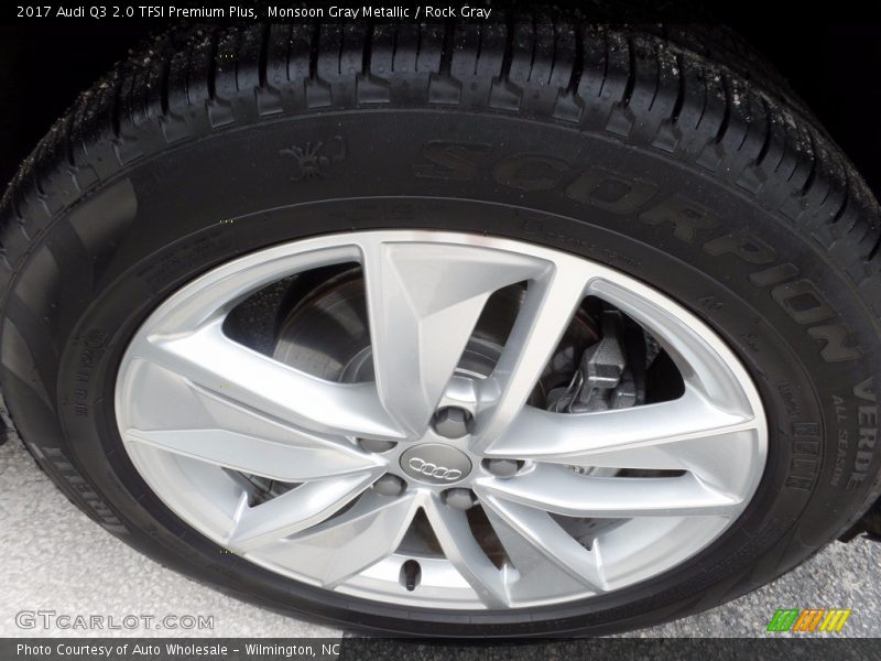 Monsoon Gray Metallic / Rock Gray 2017 Audi Q3 2.0 TFSI Premium Plus