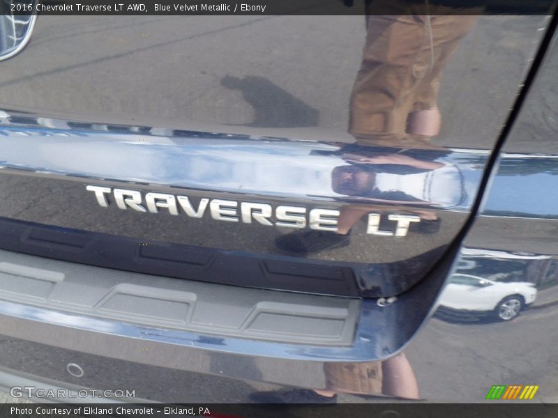 Blue Velvet Metallic / Ebony 2016 Chevrolet Traverse LT AWD