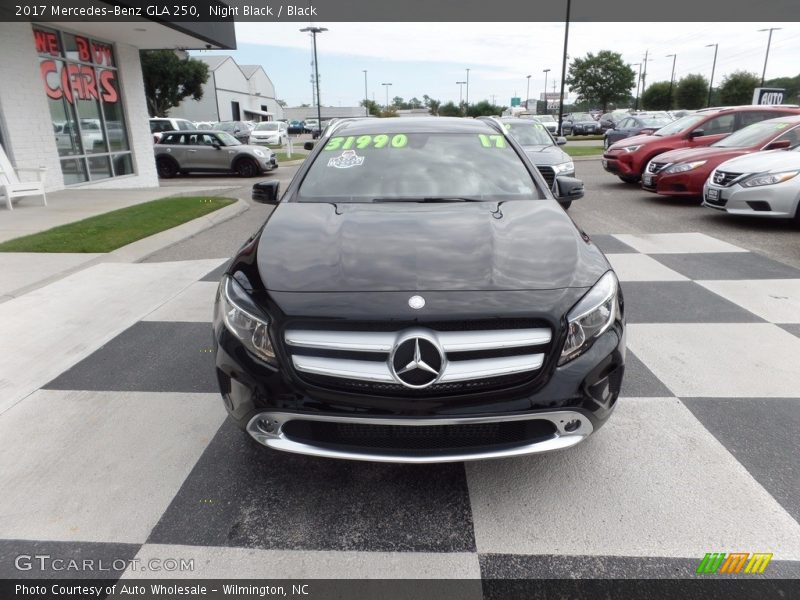 Night Black / Black 2017 Mercedes-Benz GLA 250