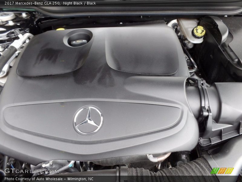 Night Black / Black 2017 Mercedes-Benz GLA 250