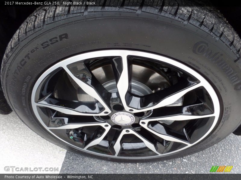 Night Black / Black 2017 Mercedes-Benz GLA 250