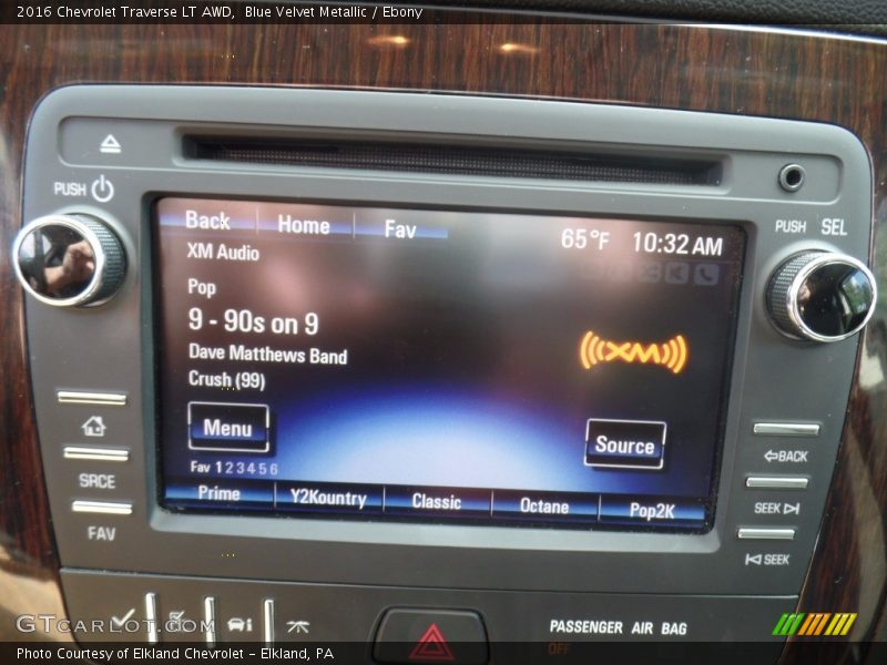 Blue Velvet Metallic / Ebony 2016 Chevrolet Traverse LT AWD