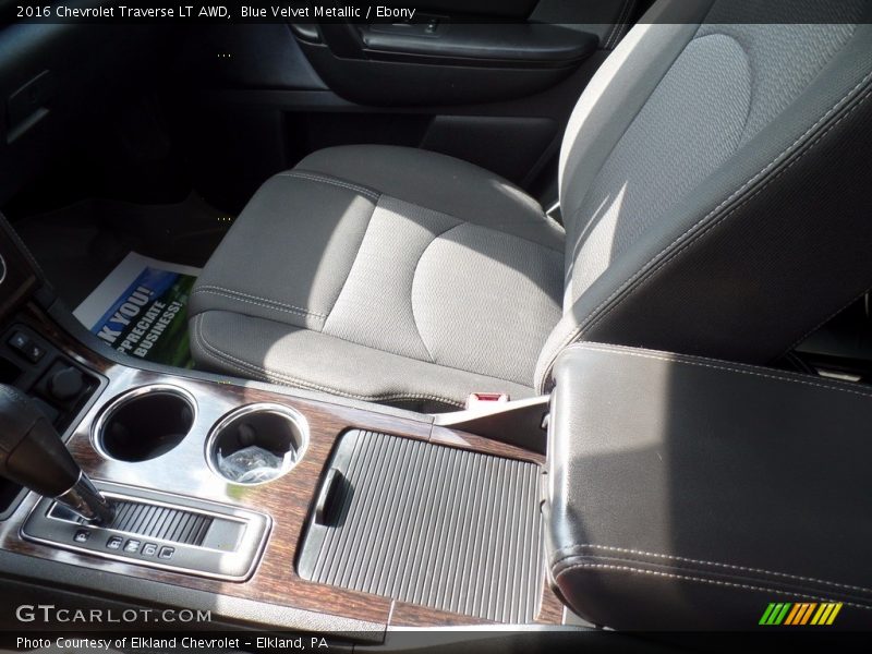 Blue Velvet Metallic / Ebony 2016 Chevrolet Traverse LT AWD