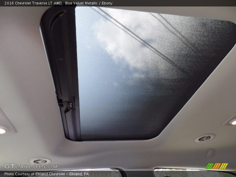 Blue Velvet Metallic / Ebony 2016 Chevrolet Traverse LT AWD