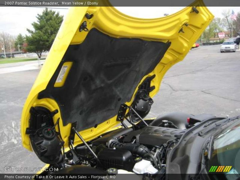 Mean Yellow / Ebony 2007 Pontiac Solstice Roadster