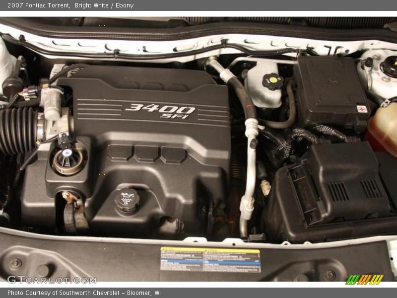 Bright White / Ebony 2007 Pontiac Torrent