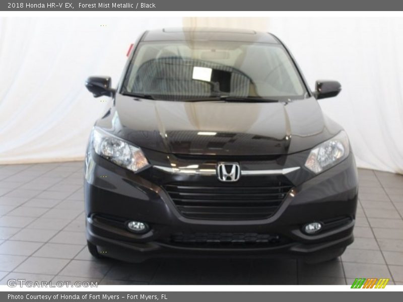 Forest Mist Metallic / Black 2018 Honda HR-V EX