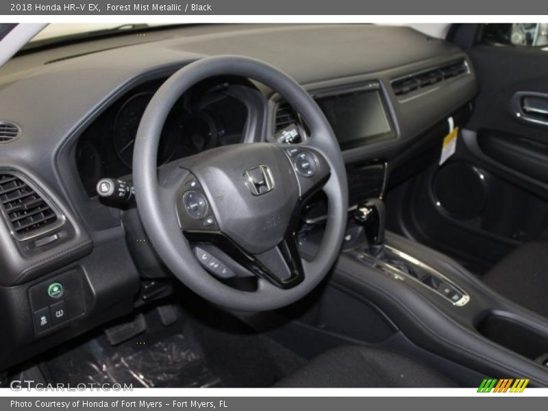 Forest Mist Metallic / Black 2018 Honda HR-V EX
