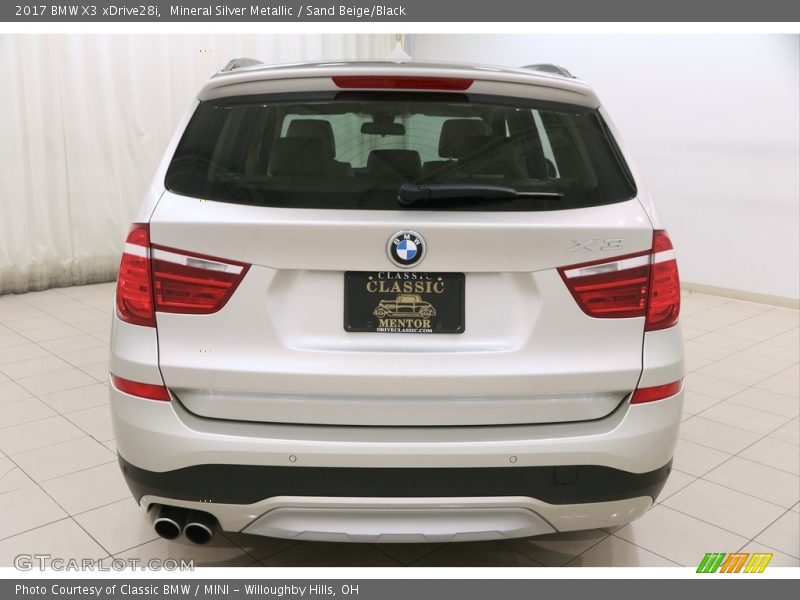 Mineral Silver Metallic / Sand Beige/Black 2017 BMW X3 xDrive28i