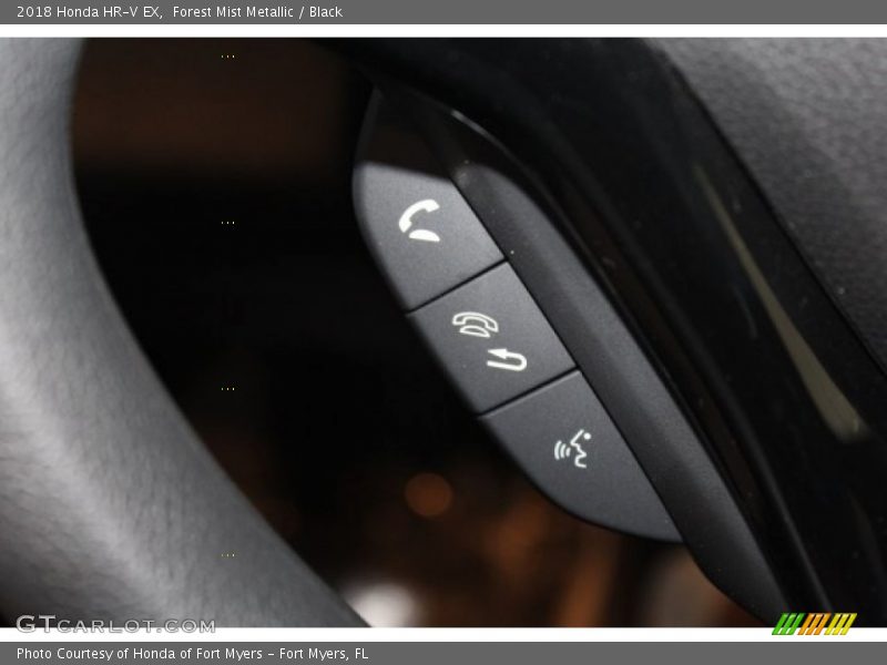 Forest Mist Metallic / Black 2018 Honda HR-V EX