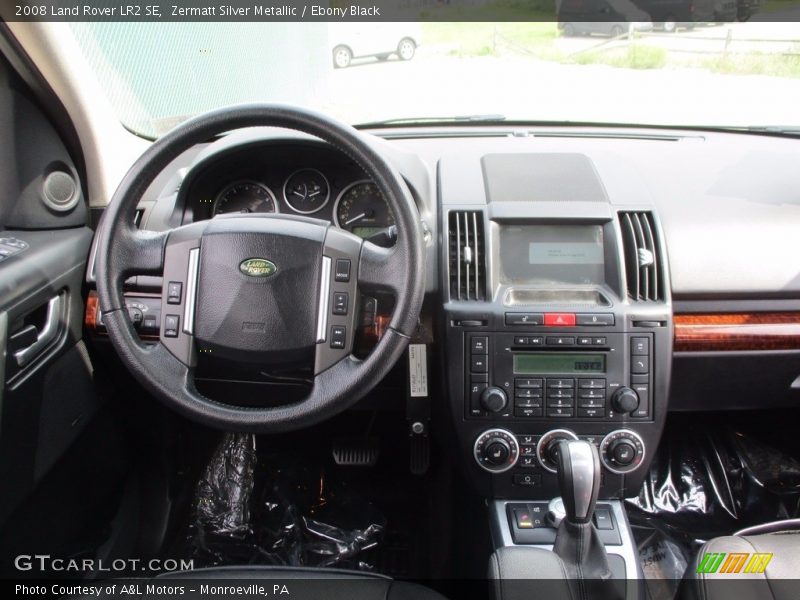 Zermatt Silver Metallic / Ebony Black 2008 Land Rover LR2 SE