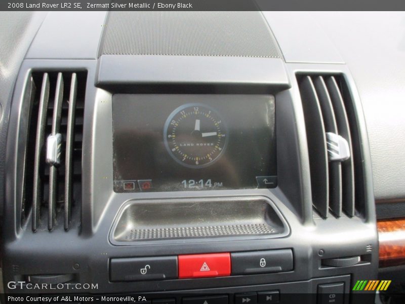 Zermatt Silver Metallic / Ebony Black 2008 Land Rover LR2 SE