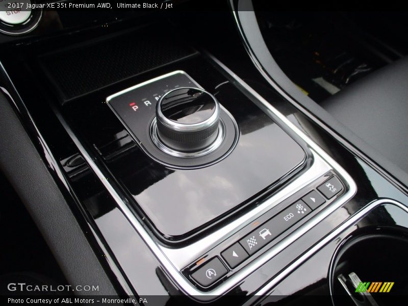Ultimate Black / Jet 2017 Jaguar XE 35t Premium AWD