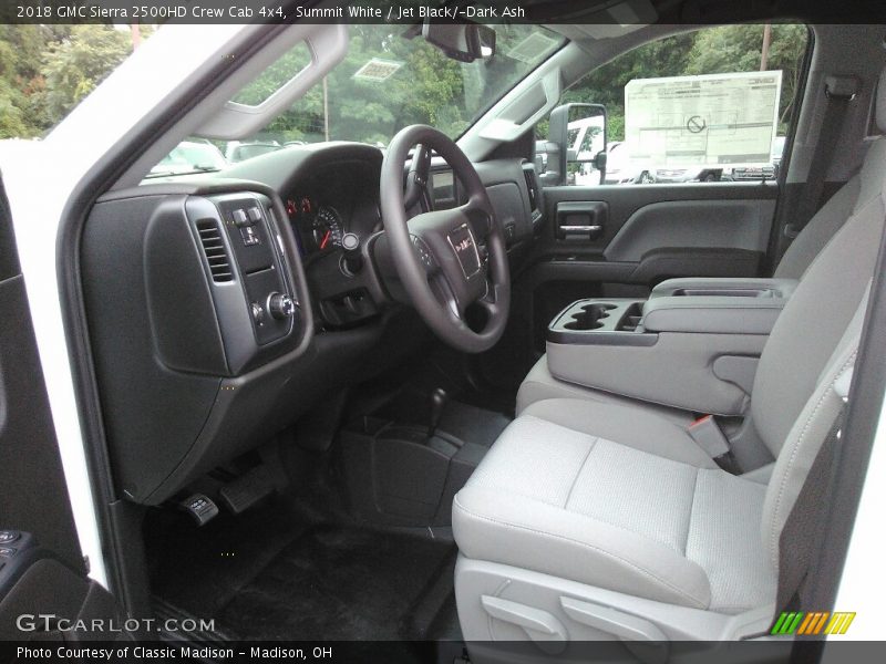  2018 Sierra 2500HD Crew Cab 4x4 Jet Black/­Dark Ash Interior