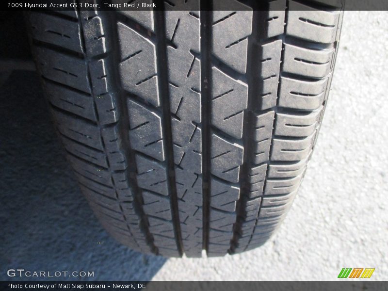 Tango Red / Black 2009 Hyundai Accent GS 3 Door