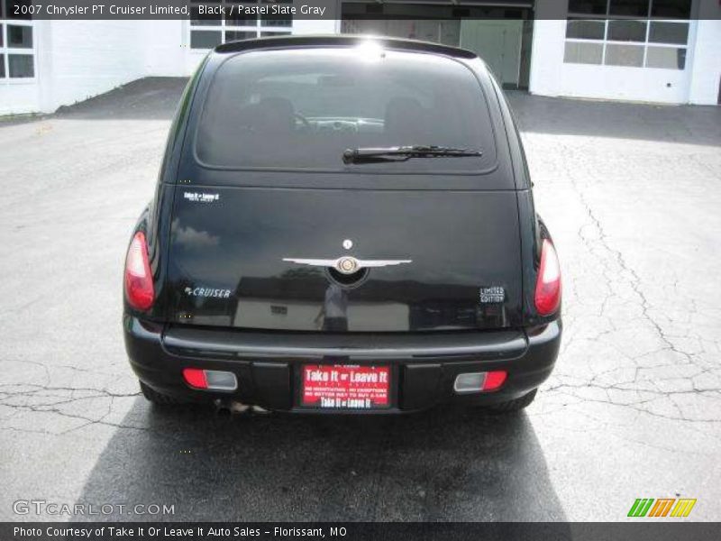 Black / Pastel Slate Gray 2007 Chrysler PT Cruiser Limited